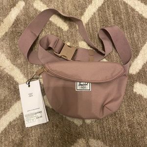 Brand new Herschel bag crossbody Fanny